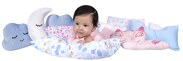 Imagen bebé con productos
